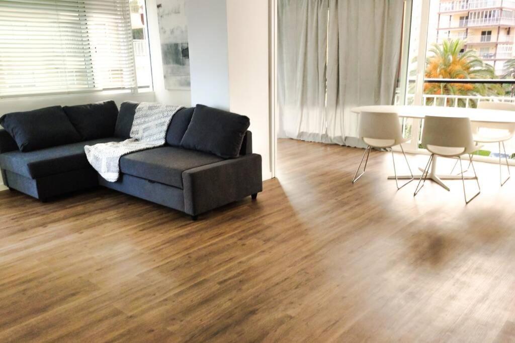 Apartamento Recien Reformado En Primera Linea Con Vistas A La Playa De La Almadraba Benicàssim Buitenkant foto